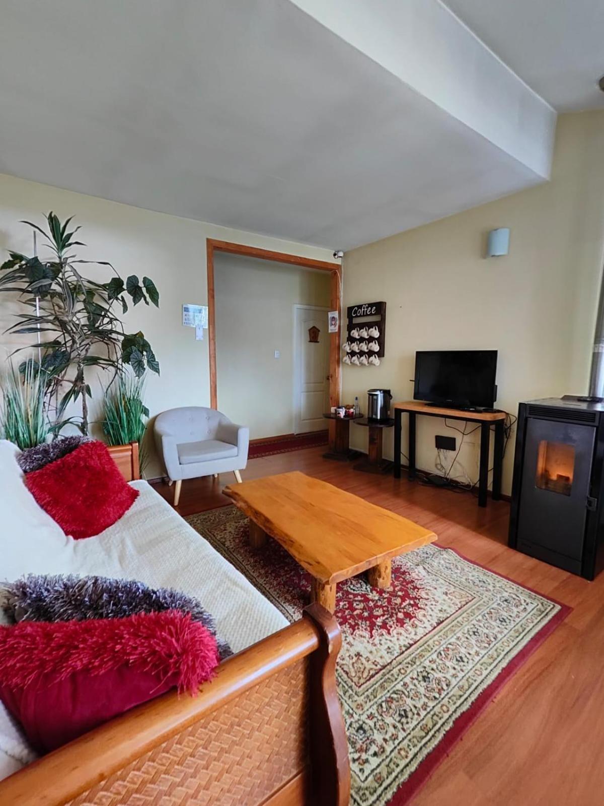 Hostal Casa Arrayan Coyhaique Eksteriør billede